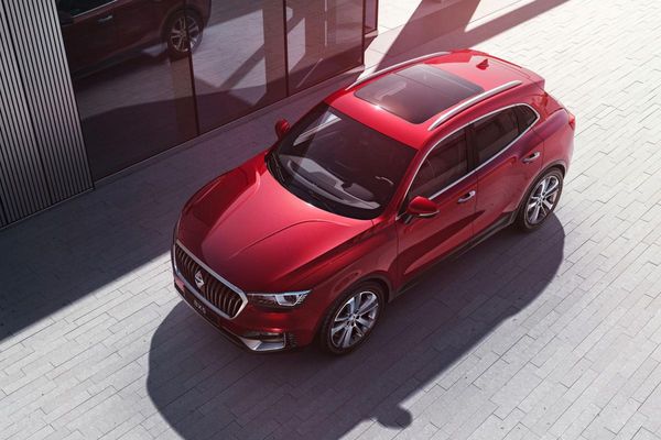 قیمت بورگوارد BX5 در ایران اعلام شد ۳
