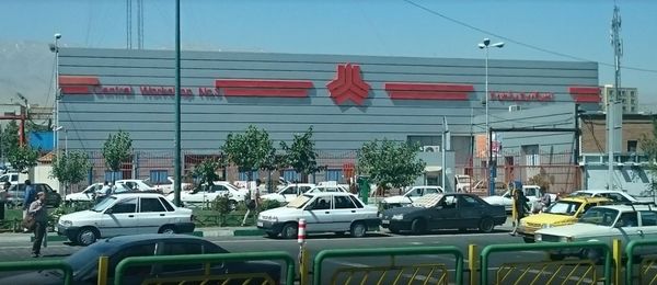 نمایندگی و تعمیرگاه مرکزی سایپا در میدان آزادی -  شماره 3  ۱