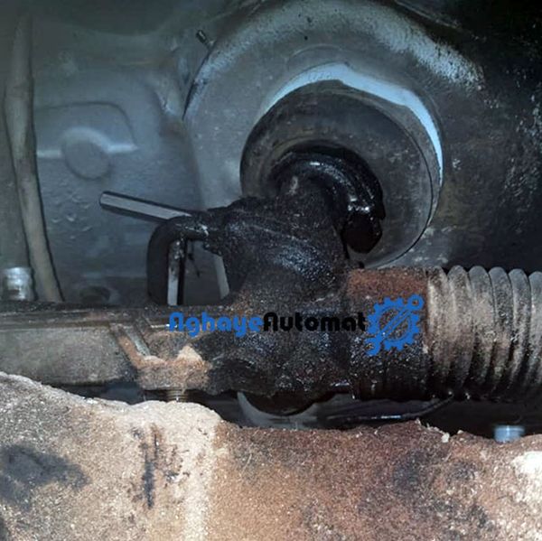 تعمیرگاه تخصصی گیربکس آقای اتومات ۲
