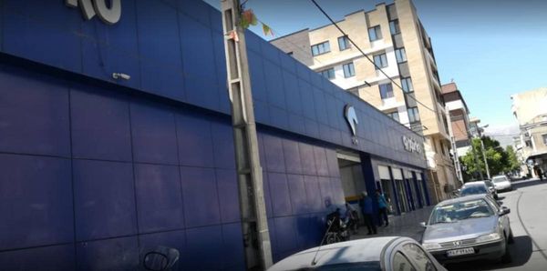نمایندگی و تعمیرگاه ایران خودرو در پاسداران - کد 1024 ۱