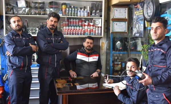 تعمیرگاه مزدا سیتی در طرشت ۳