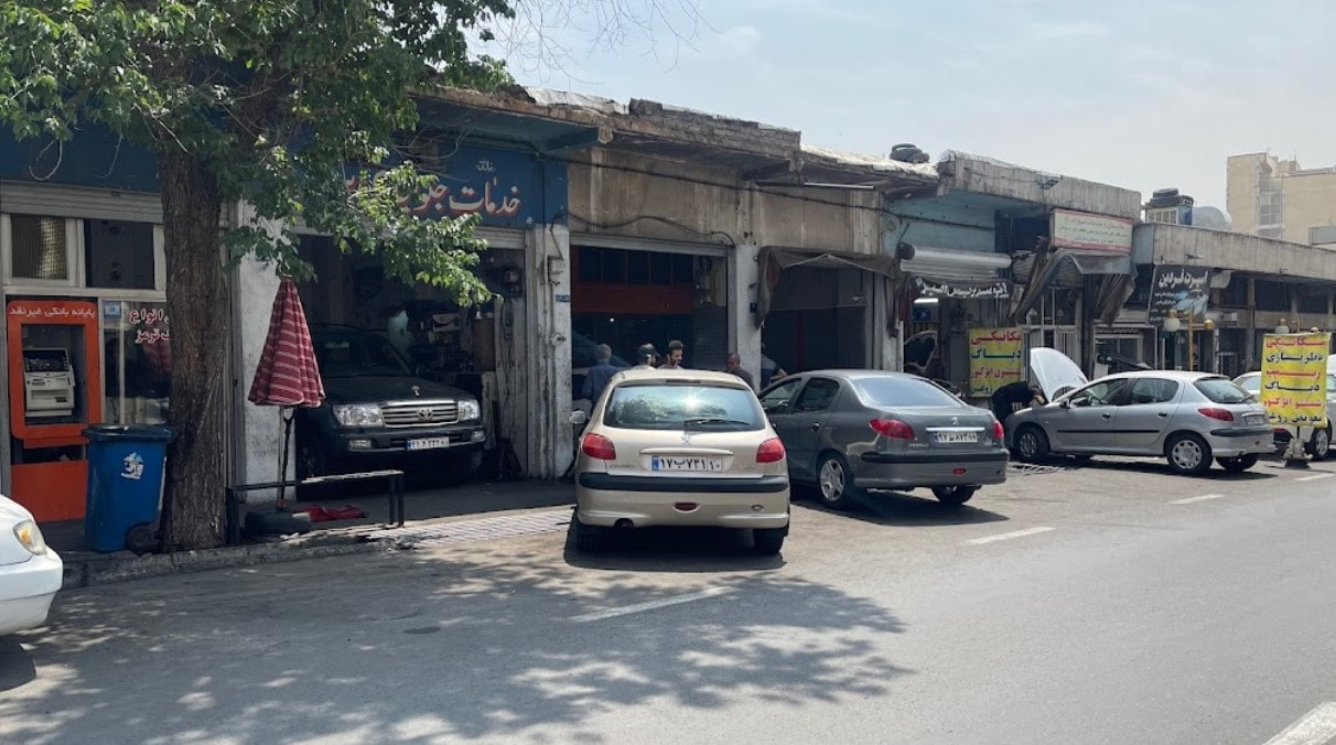 تعمیرگاه جلوبندی ایران سعید در خیابان دماوند