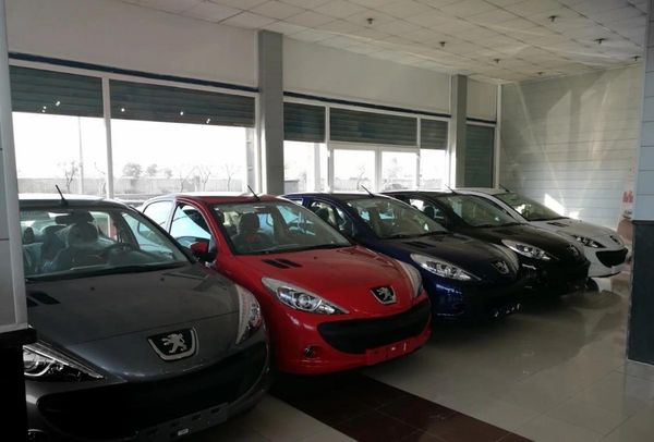 نمایندگی و تعمیرگاه ایران خودرو نقابی در شهر ری - کد 5052 ۲