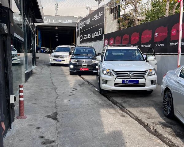تعمیرگاه اُکا در مرزداران ۲