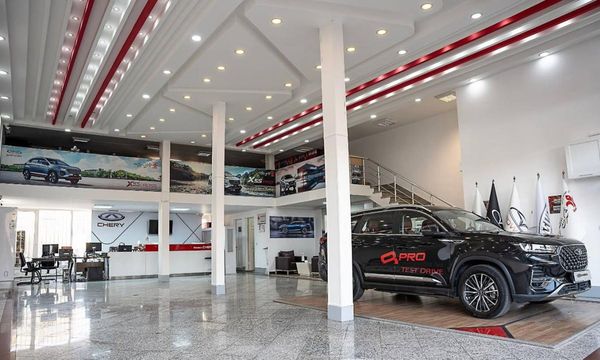 نمایندگی فروش مدیران خودرو در چهارراه  قطران تبریز - کد 217 ۳