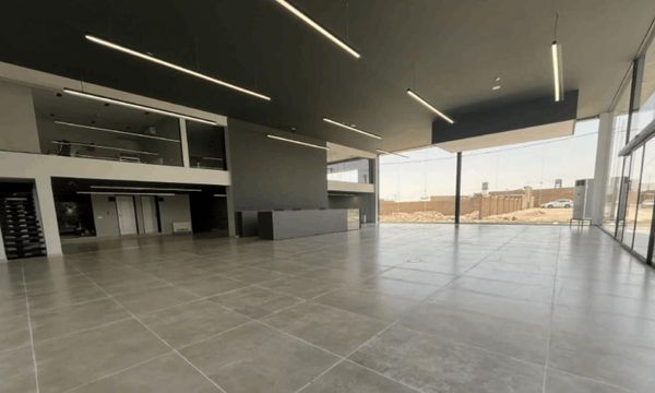 نمایندگی و تعمیرگاه کرمان موتور در بلوار آزادگان یزد - کد 4007 ۲