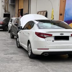 اتوکلینیک ایران کیا هیوندای در شرق تهران