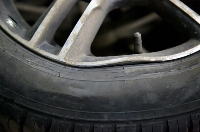 آیا می توانم با رینگ آسیب دیده رانندگی کنم؟.jpeg