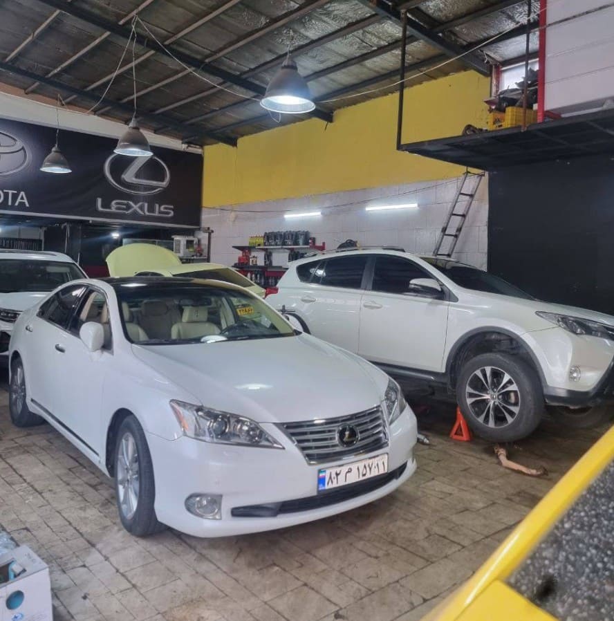 اتوکلینیک عباسی در غرب تهران - تعمیرات لکسوس.jpg