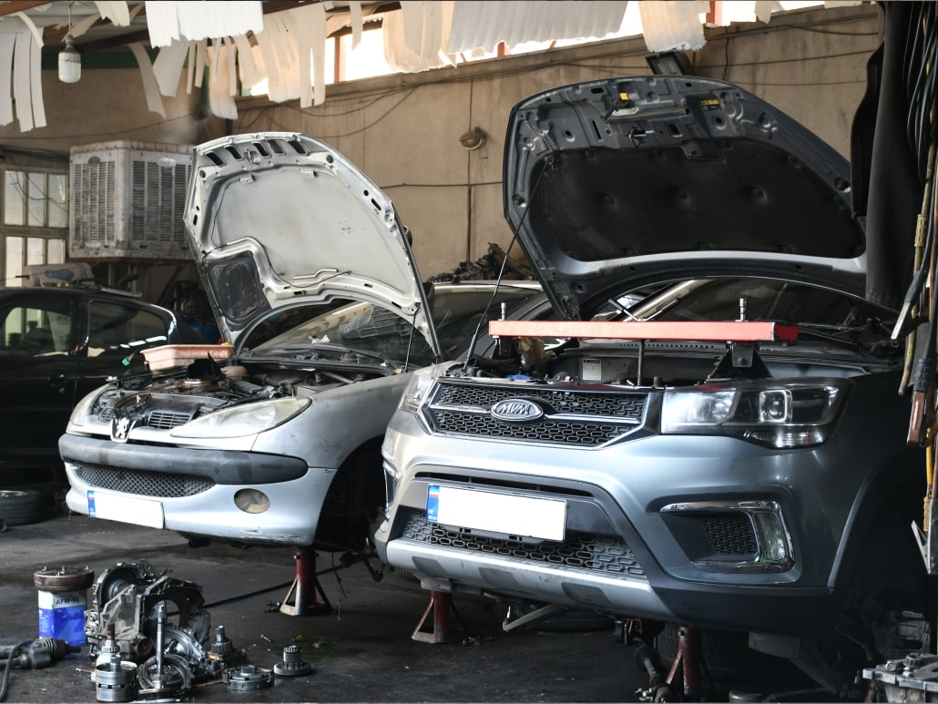 تعمیر انواع گیربکس های دستی و اتوماتیک.jpg