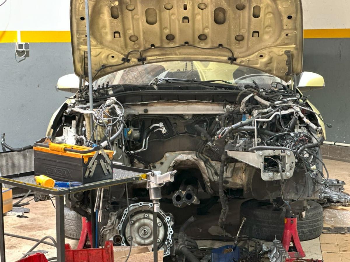 تعمیرات تخصصی موتور رنو.jpg