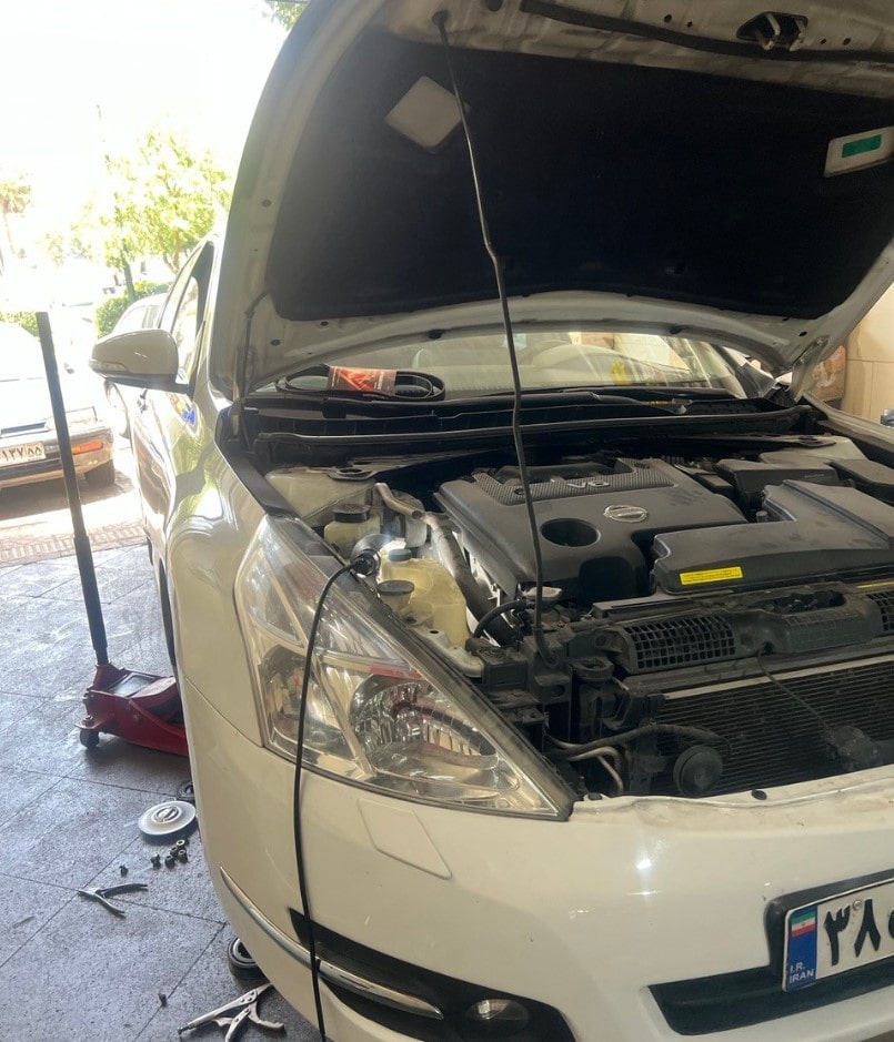 تعمیرات تخصصی نیسان تیانا.jpg