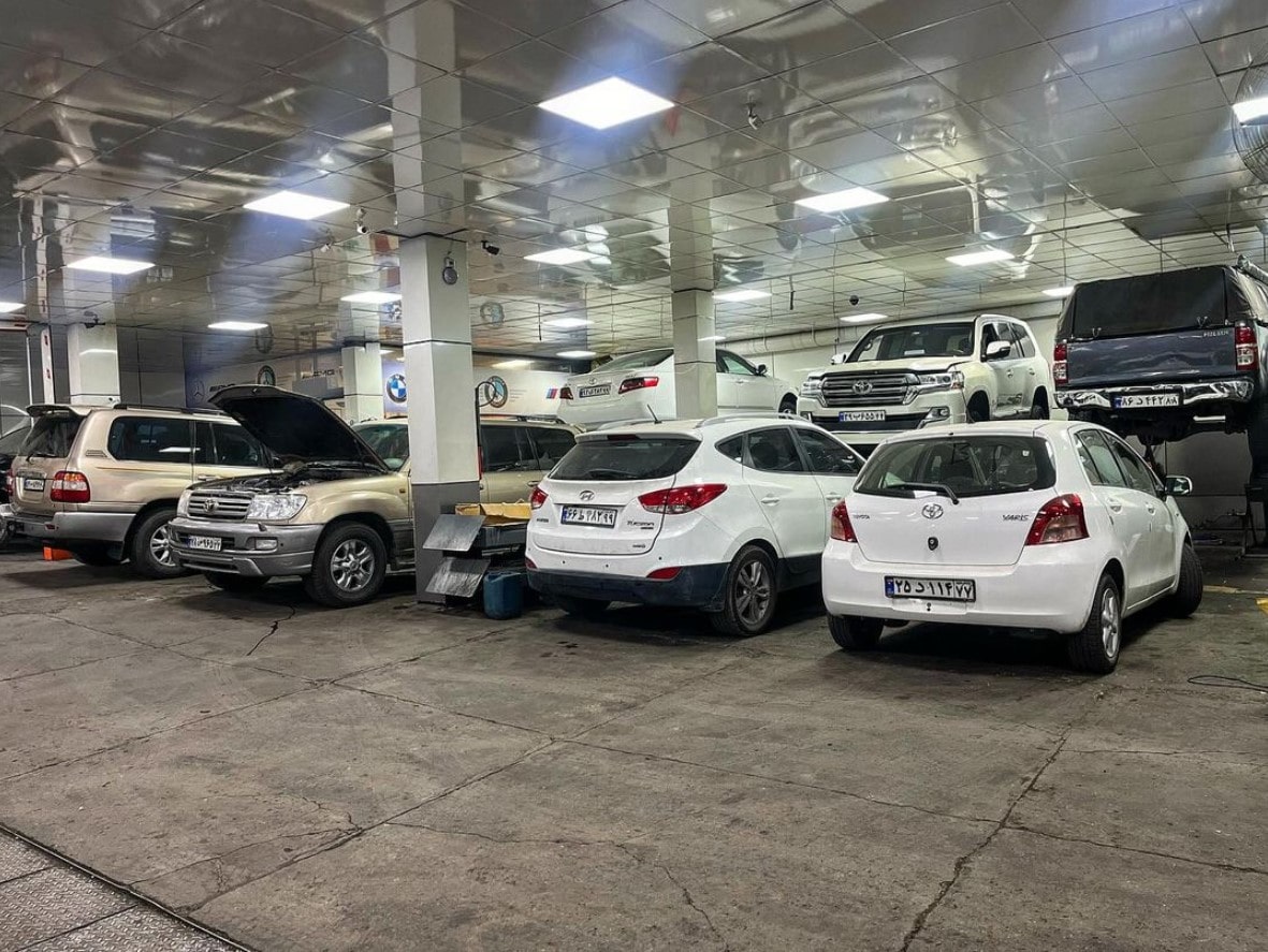 تعمیرات تخصصی یاریس در تعمیرگاه پازوکی.jpg