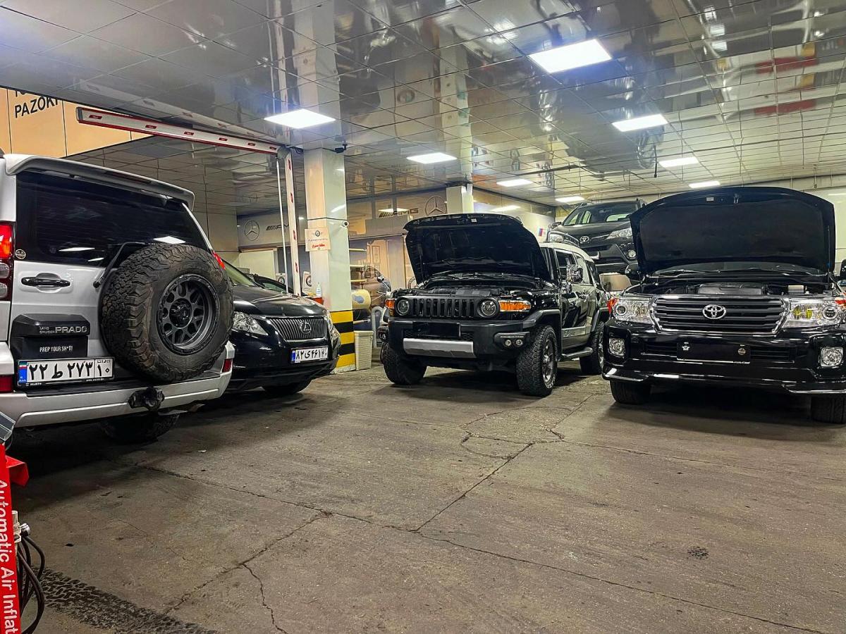 تعمیرات تخصصی FJ در تعمیرگاه پازوکی.jpg