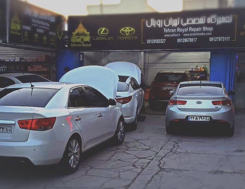 تعمیرات سراتو سدان و چهاردرب در تهران رویال.jpg