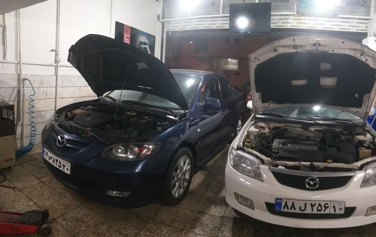 تعمیرات مزدا 3 قدیمی در مزدا سنتر.jpg
