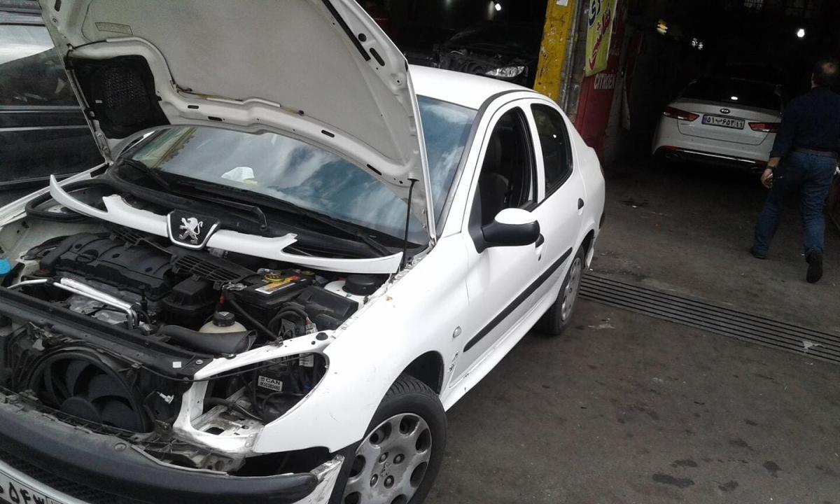 تعمیرات هیوندای در تعمیرگاه رنجبر.jpg