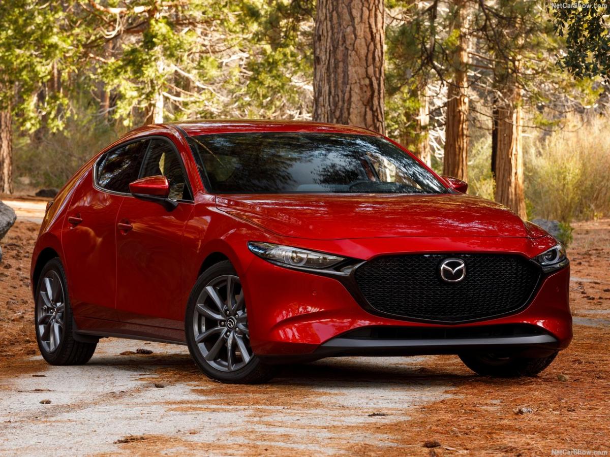 تعمیرگاه آپولون  - مزدا 3.jpg