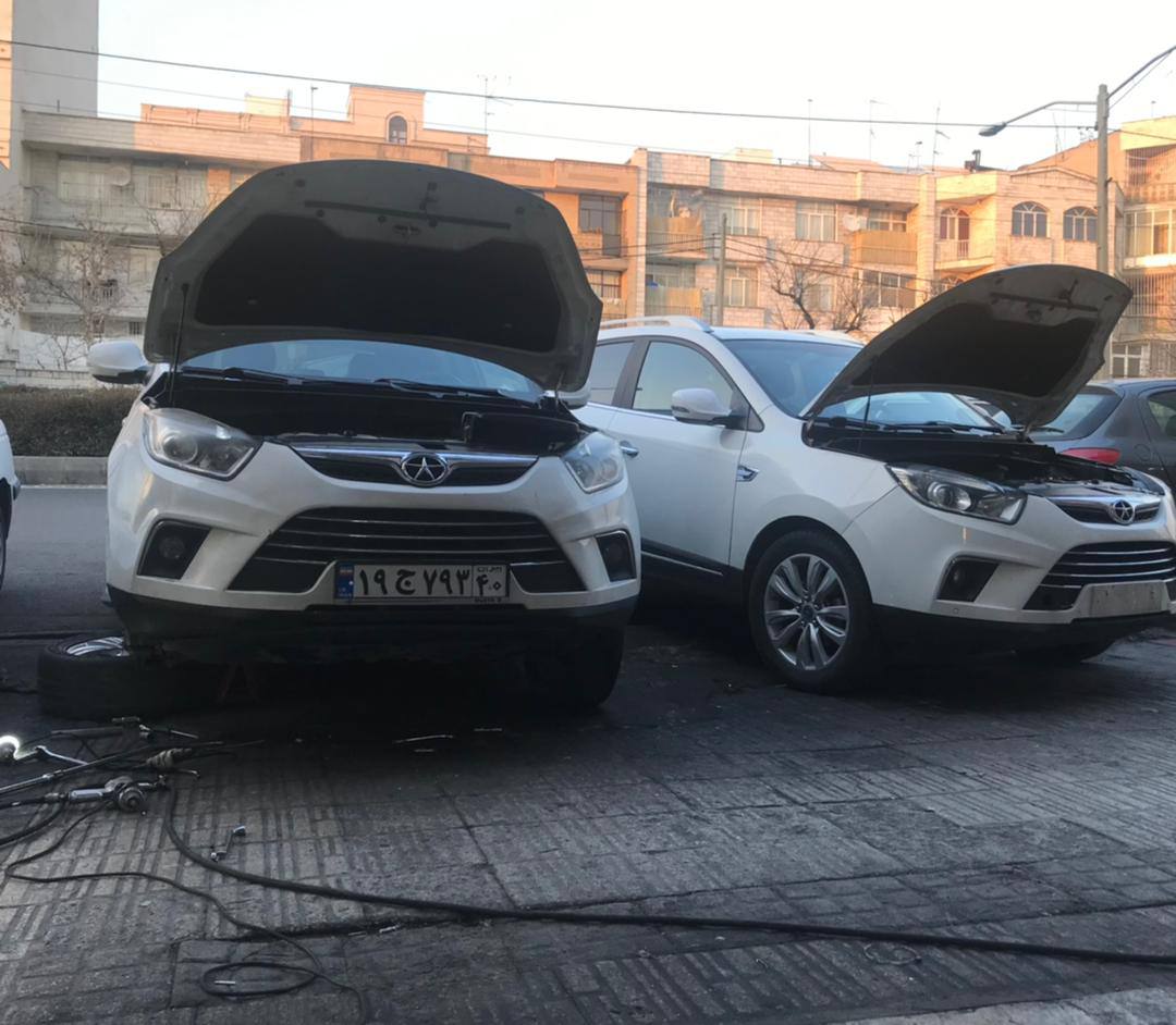 تعمیرگاه اتوتکنیک - 3.jpg