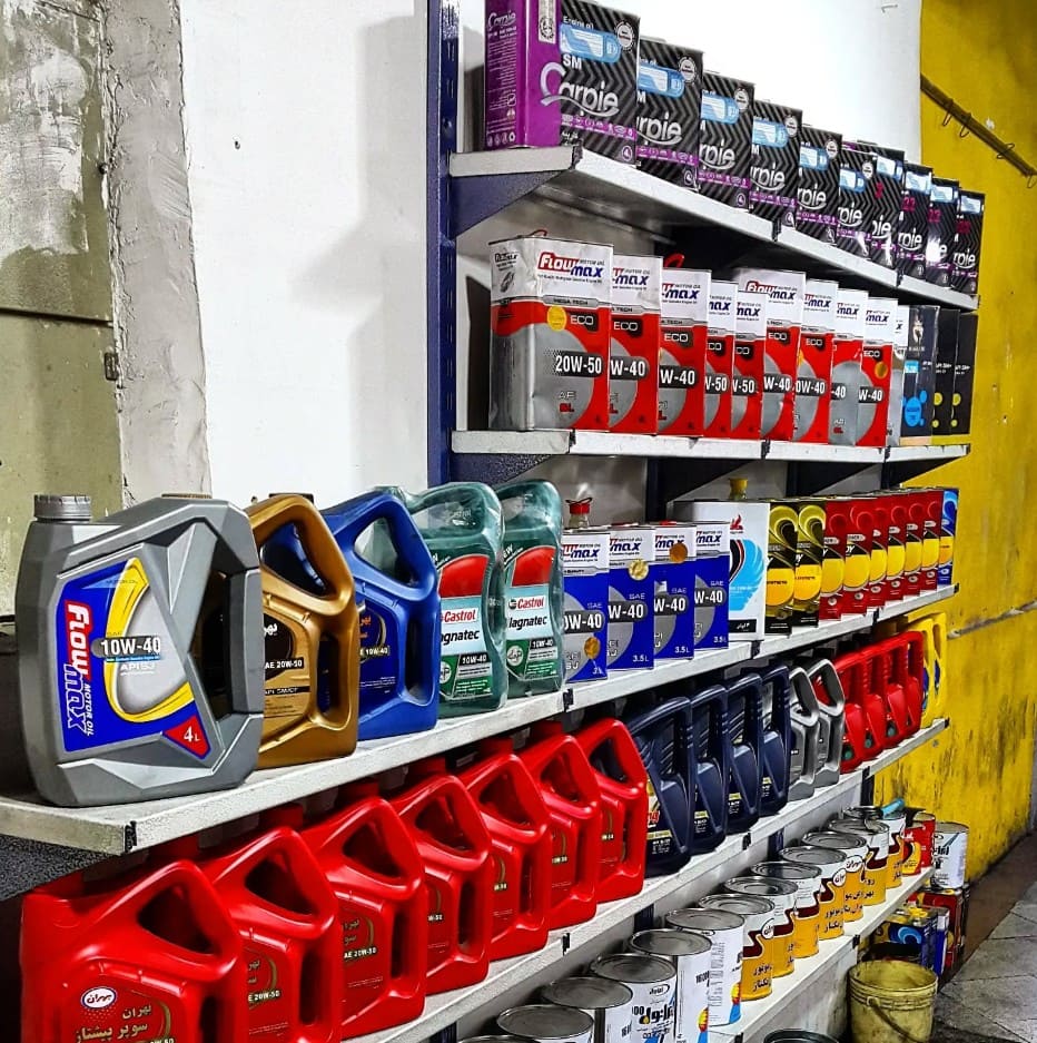 تعمیرگاه اتومبیل پارس در تهرانپارس - تعویض روغن.jpg