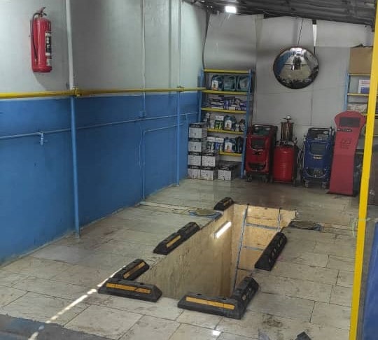 تعمیرگاه افشین نمای داخلی.jpeg