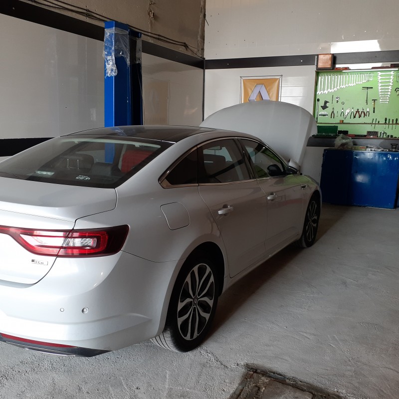 تعمیرگاه ایران رنو - 5.jpg