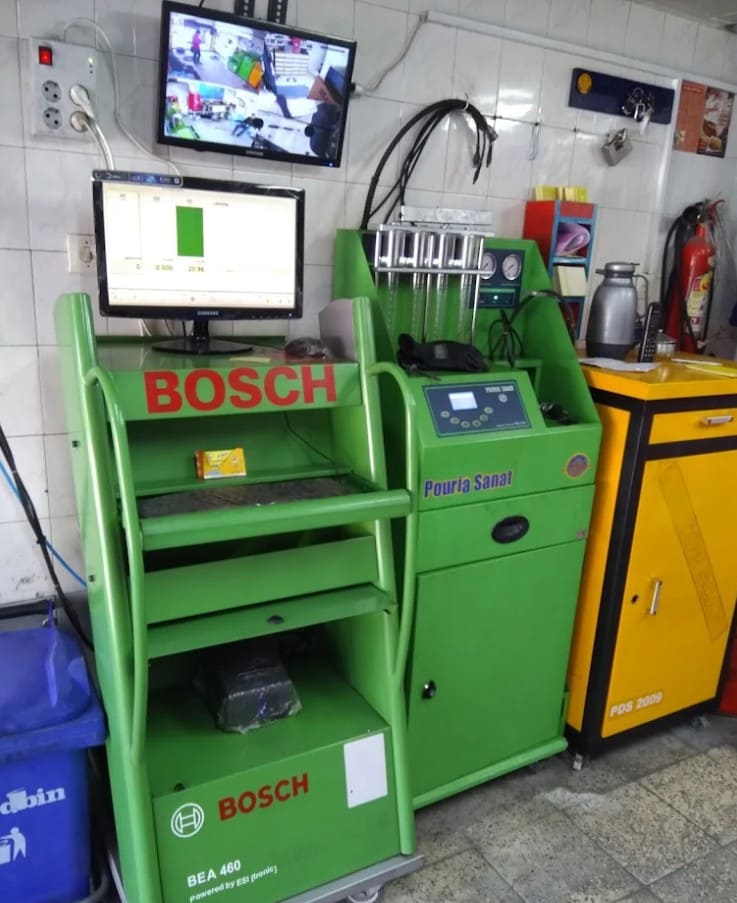 تعمیرگاه برتر در تهرانسر - نمای داخل - 3.jpg