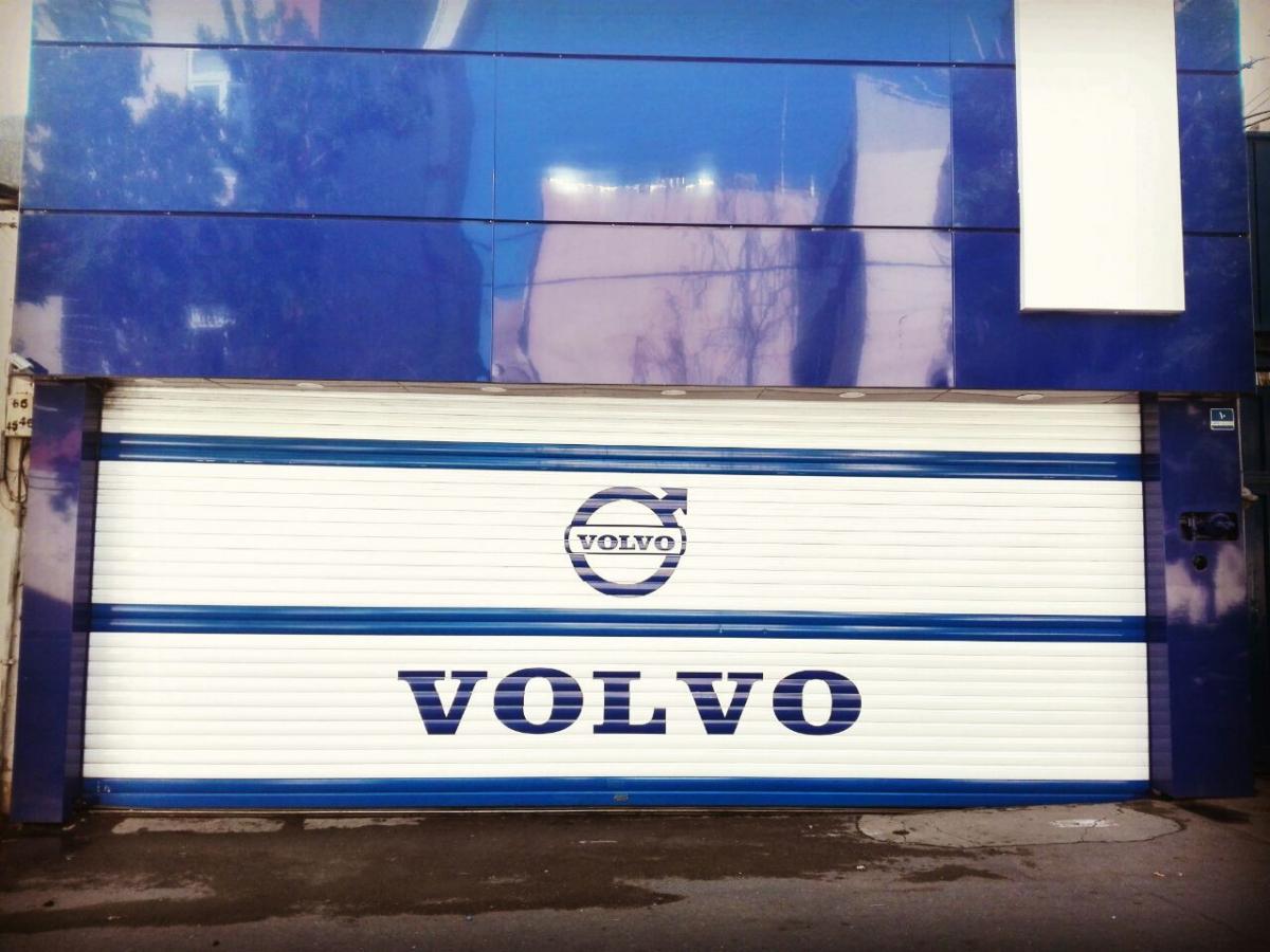 تعمیرگاه تخصصی ولوو سواری (کارگری) 8.jpg