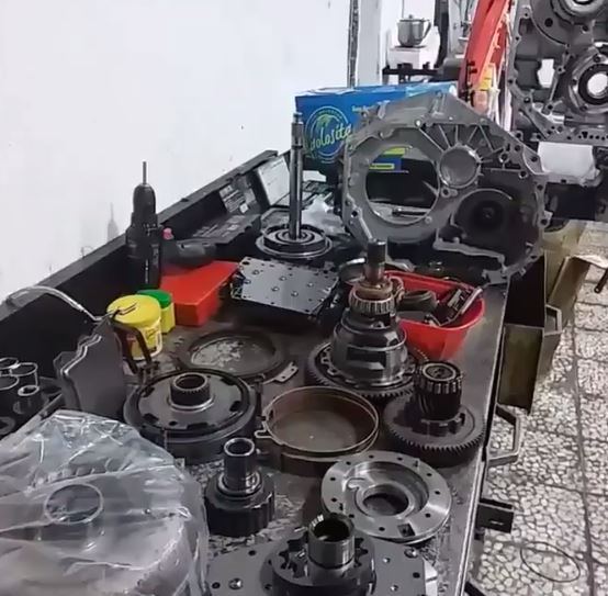 تعمیرگاه تخصصی گیربکس مستر دیاگ - 2.JPG