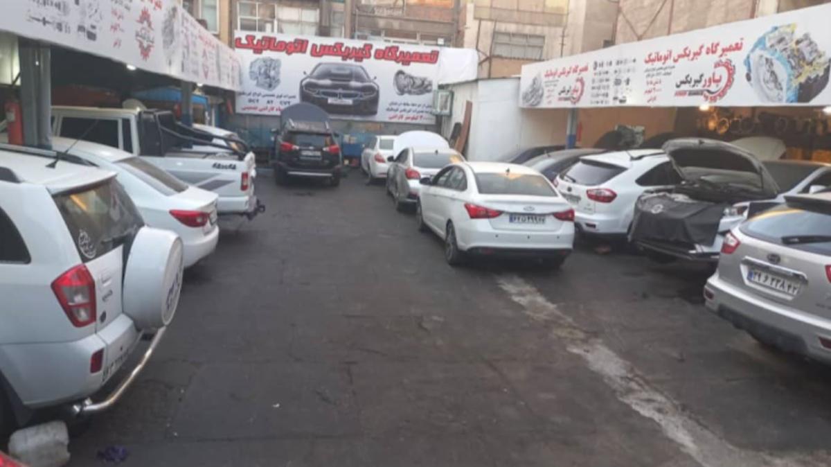 تعمیرگاه تهران گیربکس در سی متری جی - نمای داخل - 3.jpg
