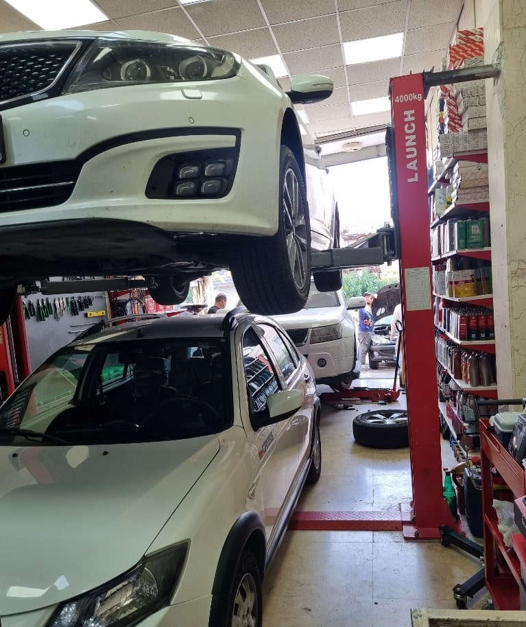 تعمیرگاه دیاکو در محله شاهین - 2.jpg