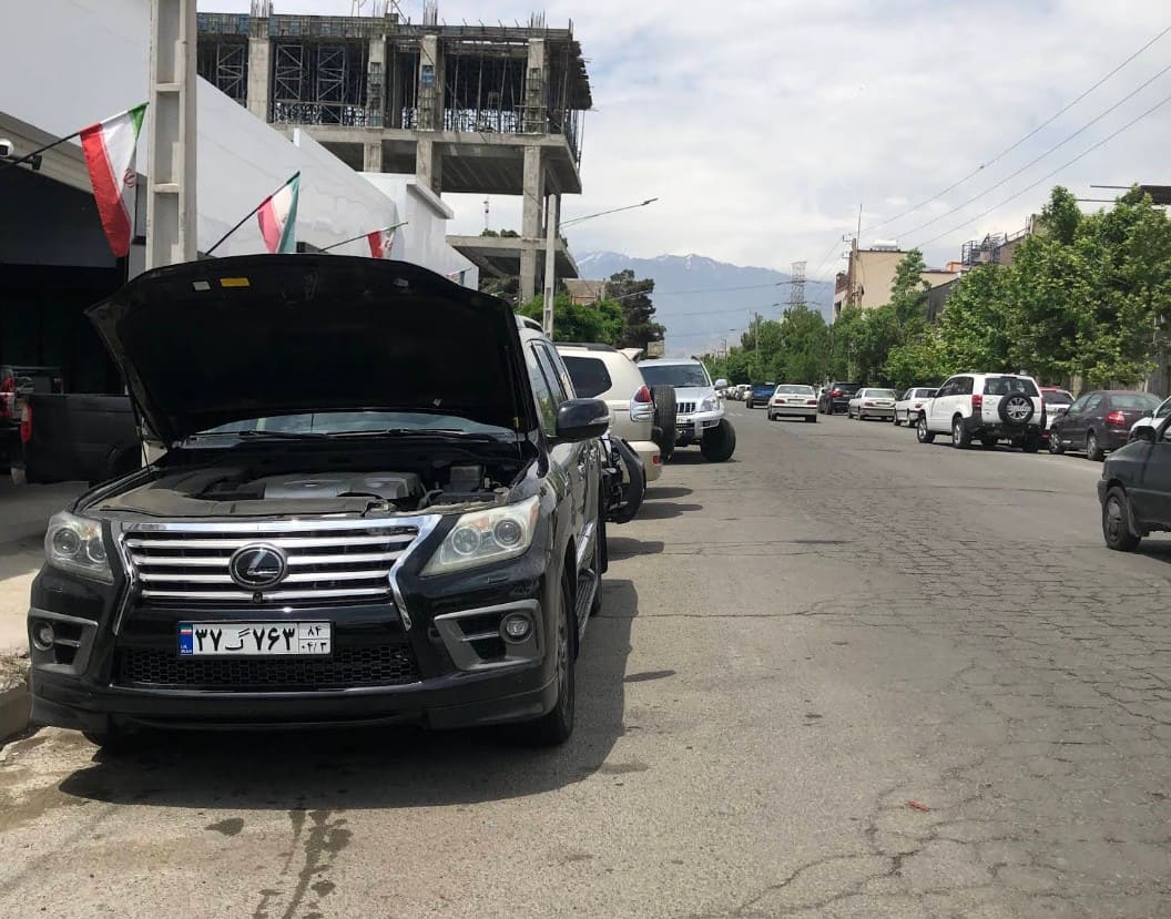تعمیرگاه شاملو در شرق تهران - تعمیرات لکسوس LX570.jpg