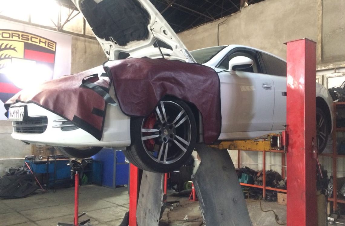 تعمیرگاه شهروز 1_0.JPG