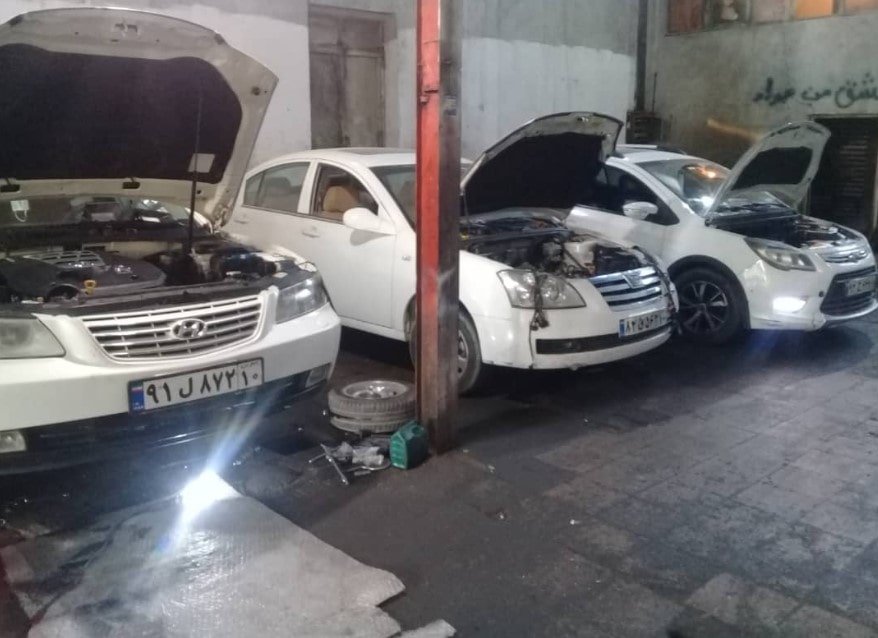 تعمیرگاه علی در رباط کریم.jpg