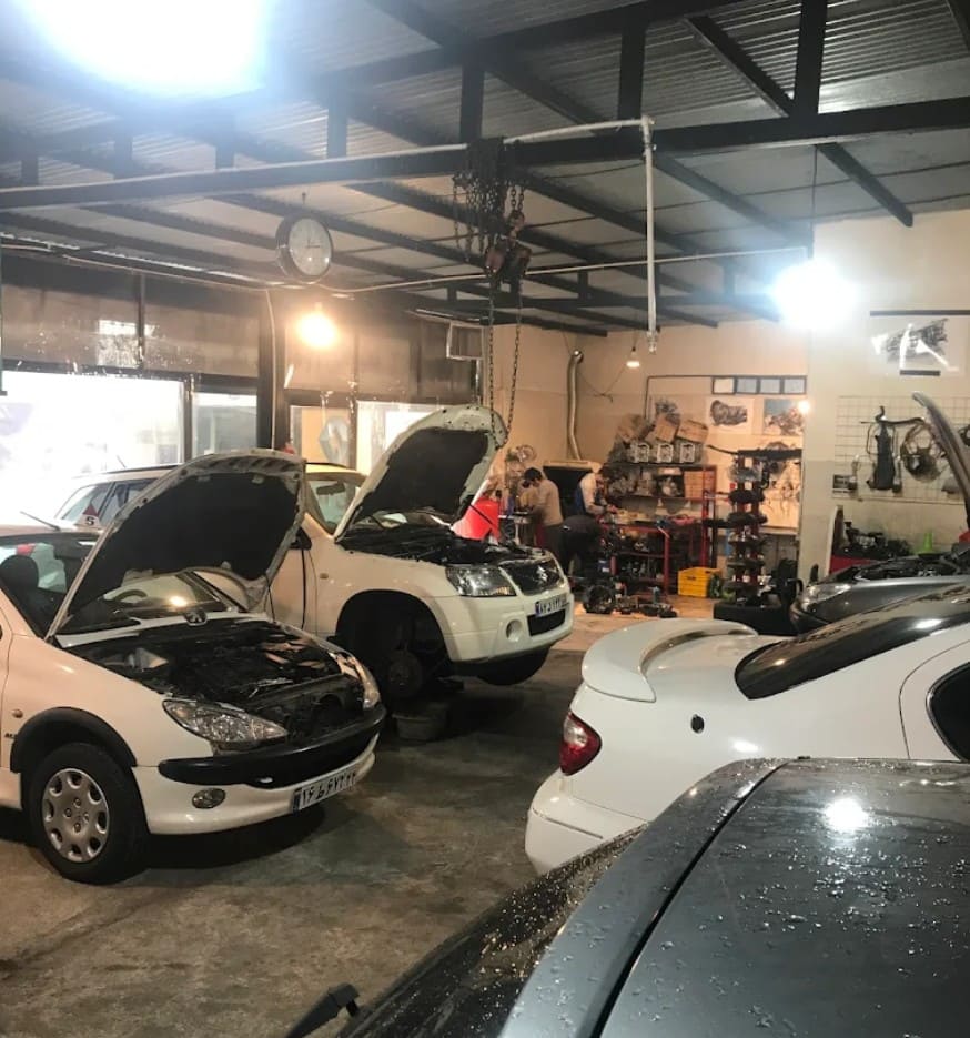 تعمیرگاه فرشید و فرشاد در مرزداران - تعمیرات 206 و سوزوکی.jpg