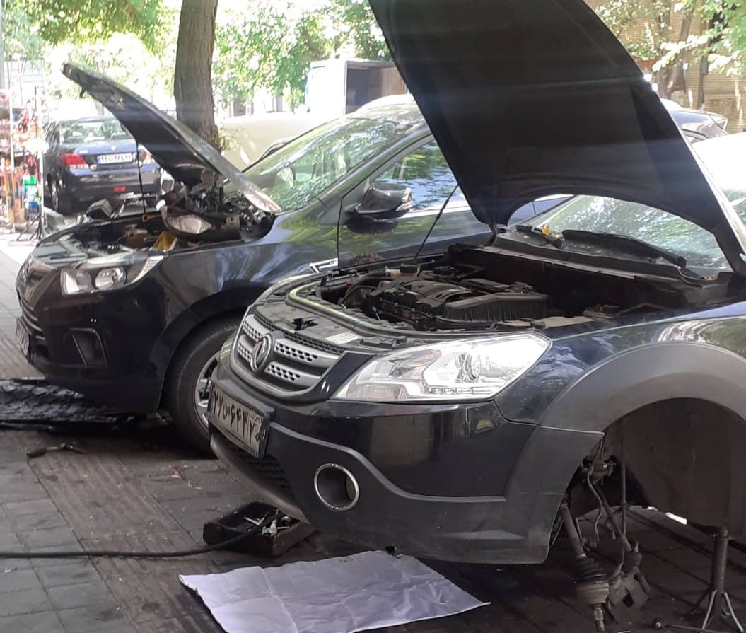 تعمیرگاه فرهنگ در منیریه - تعمیرات H30 Cross.jpg