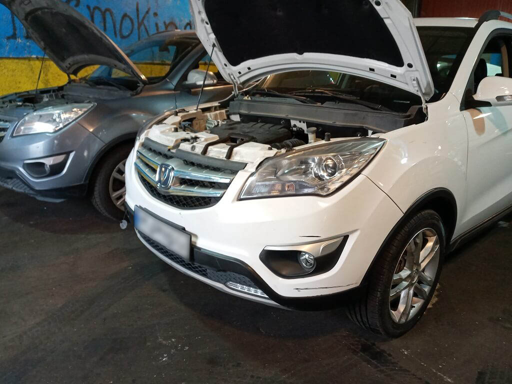 تعمیرگاه فورکی - تعمیرگاه چانگان - 2.jpg