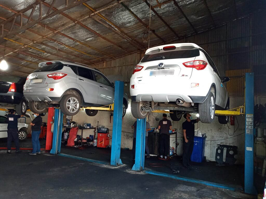 تعمیرگاه فورکی - تعمیرگاه چانگان.jpg