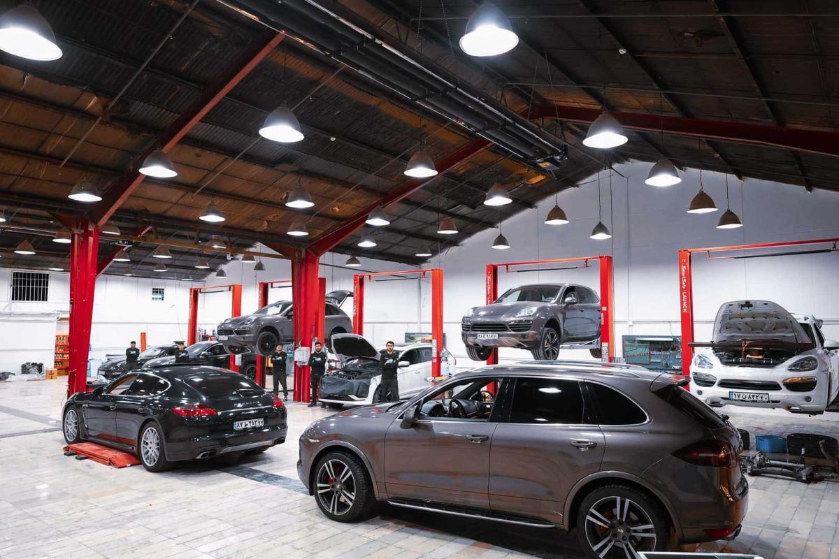 تعمیرگاه هیولا آلمان - تعمیرات تخصصی پورشه.jpg