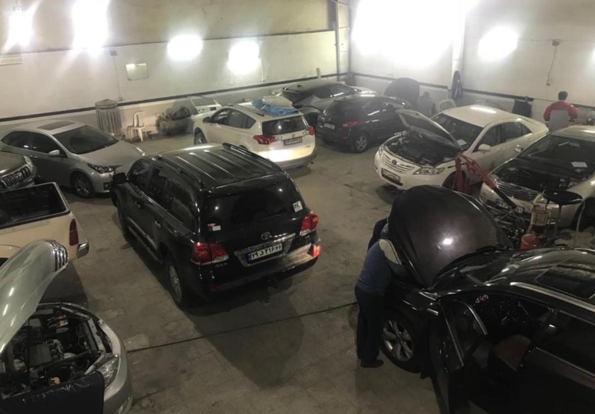 تعمیرگاه و اتوکلینیک طباطبایی - محوطه گاراژ.JPG