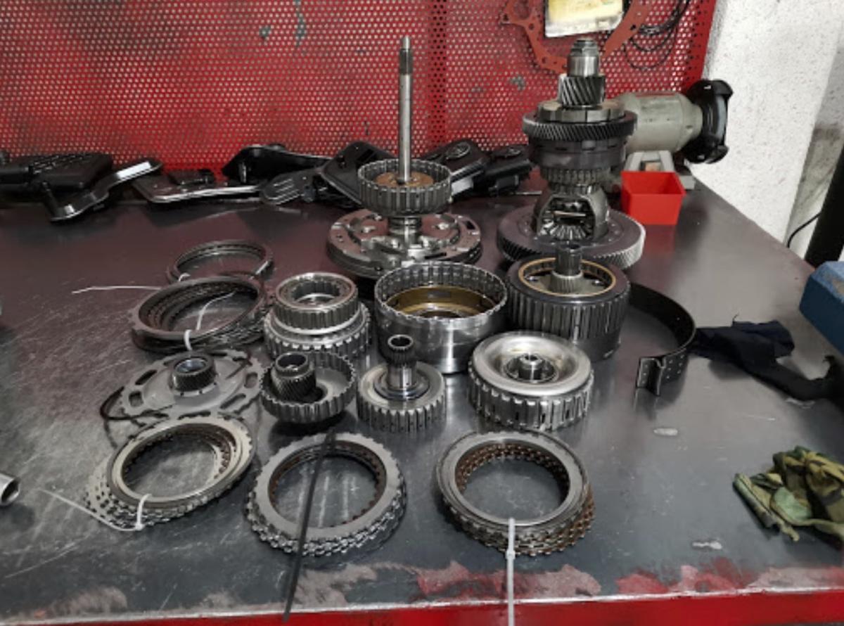 تعمیرگاه گیربکس آپ در طرشت - 1.jpg