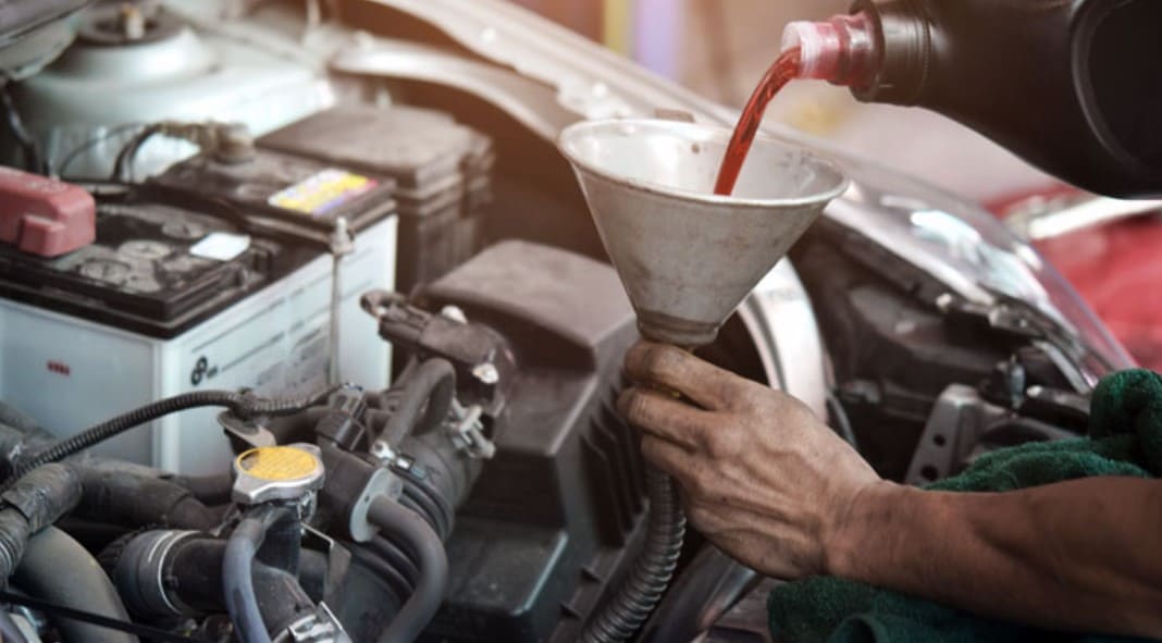 تعویض روغن گیربکس CVT.jpg