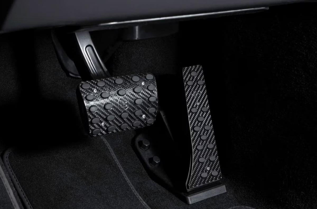 تولد یک هیولای ۷۰۰ اسب بخاری توسط برابوس  - 4.jpg