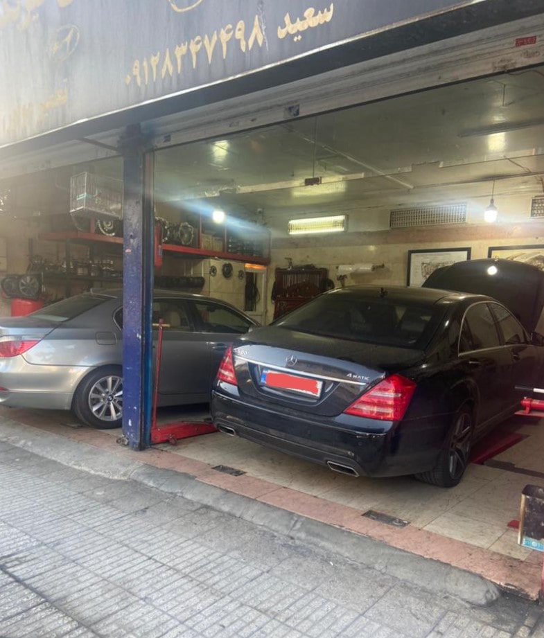 خدمات گیربکس انواع مدل های بنز و بی ام و.jpg