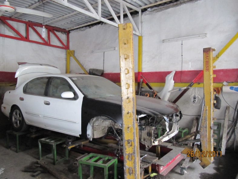 شاسی کشی  تعمیرگاه مدرن.jpg