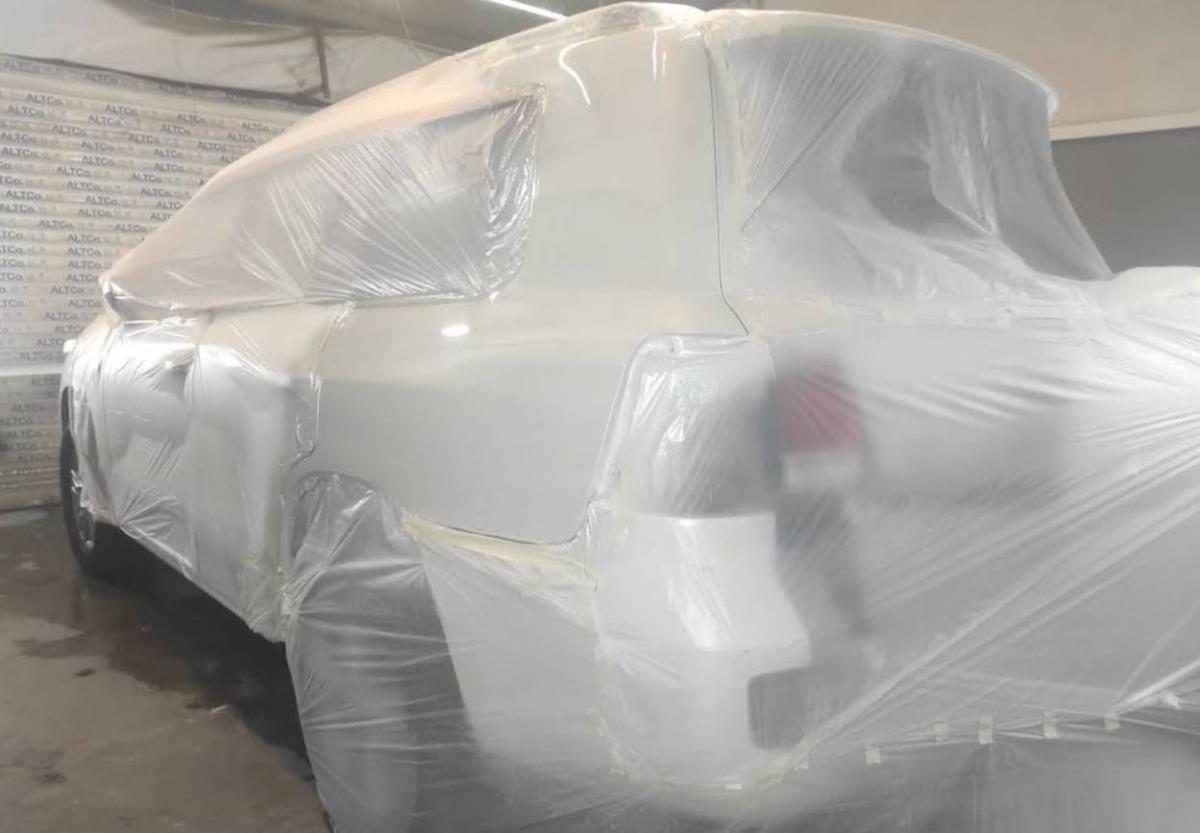 صافکاری و نقاشی تاپ کاربادی در شرق تهران - نقاشی پرادو.jpg