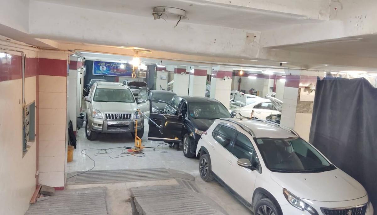 صافکاری و نقاشی فرهمند در کرج - نما داخل.jpg