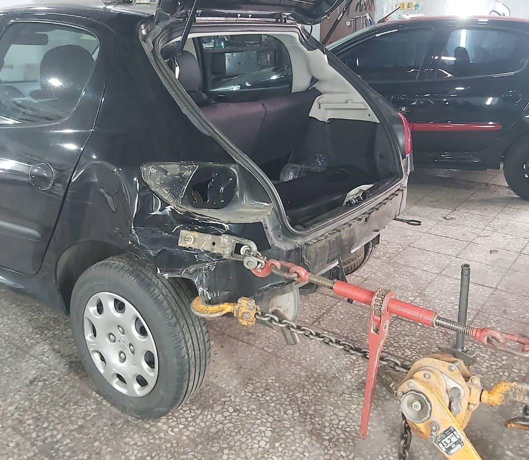 صافکاری و نقاشی میلاد در حبیب الله - شاسی کشی .jpg
