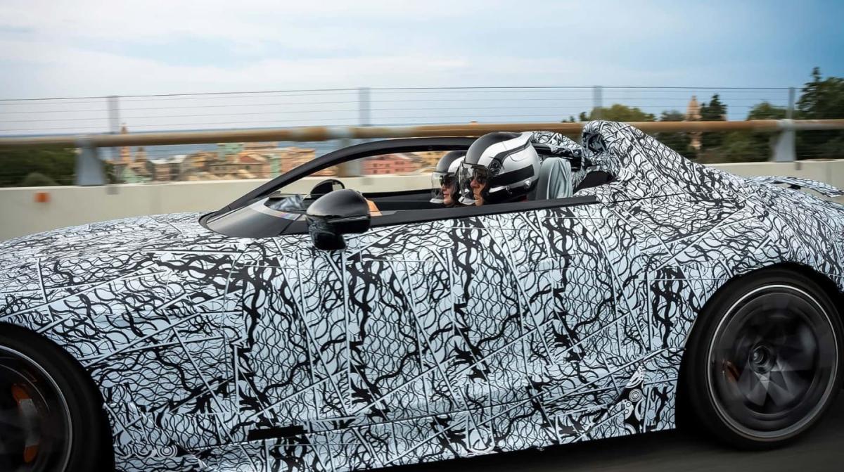 مرسدس AMG PureSpeed جدید برای تست های نهایی به خیابان ها آمد - 2.jpg