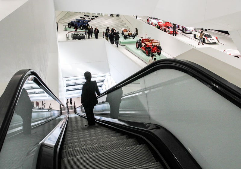 موزه پورشه در اشتوتگارت - ۱۲.jpg